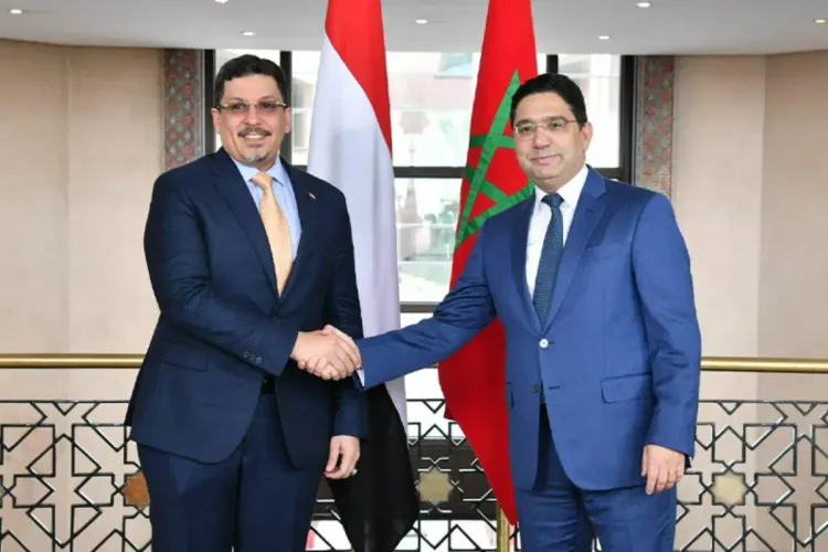 وزير الخارجية اليمني يجدد التأكيد على موقف بلاده الثابت الداعم لمغربية الصحراء