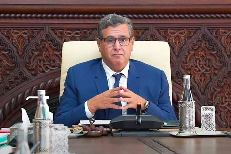 رئيس الحكومة يدعو إلى تعقب ومعاقبة أي مخالفات أو سلوكات انتهازية