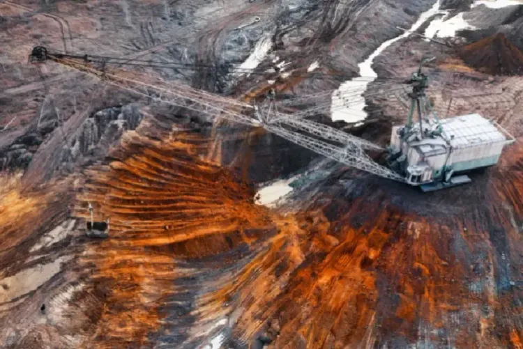 ارتفاع أسعار المعادن النادرة بعد تشديد القيود على الصادرات الصينية