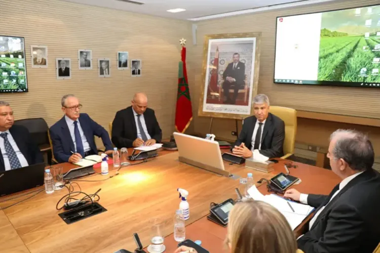 السيد محمد صديقي يعقد اجتماعاً مع أعضاء الفدرالية المهنية لسلسة الحليب