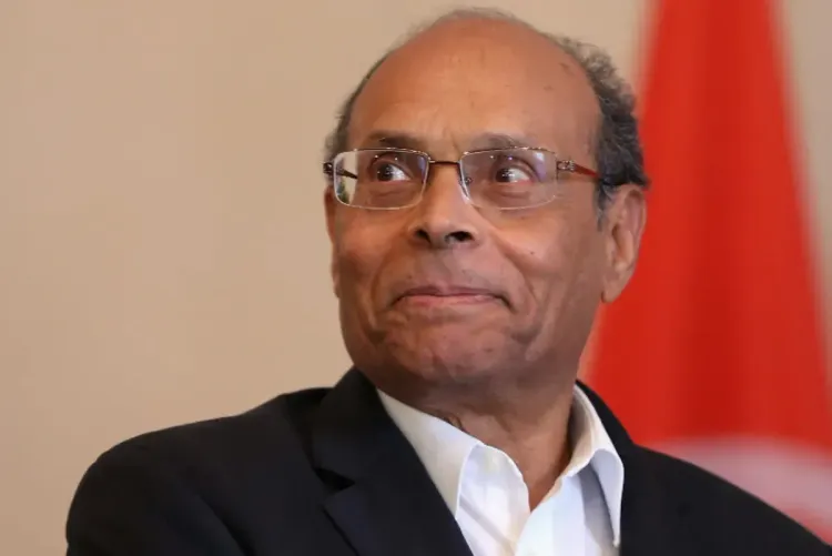 محكمة قضايا الإرهاب في تونس تصدر حكما غيابيا بالسجن 22 سنة في حق المنصف المرزوقي( مصدر إعلامي)