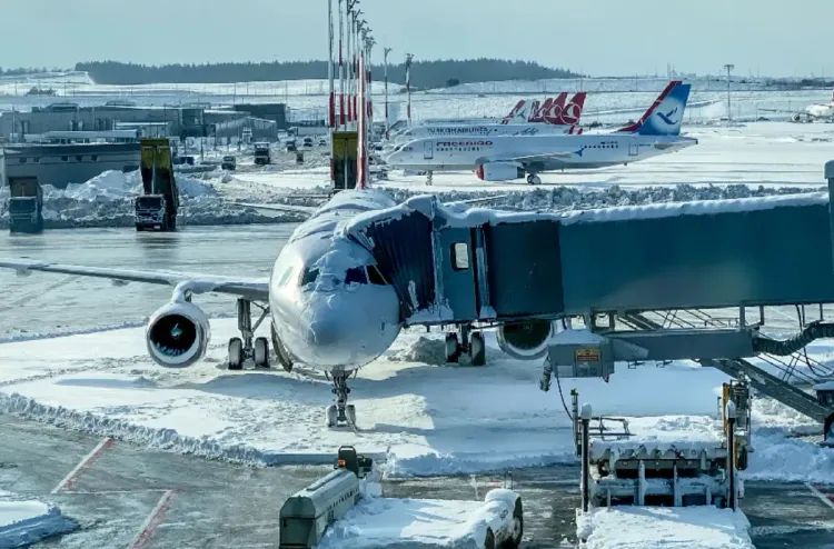 إسطنبول.. تعليق الدراسة وإلغاء الرحلات الجوية تحسبا لعاصفة ثلجية مرتقبة