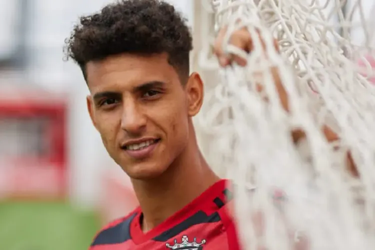 الليغا.. الدولي المغربي إلياس شعيرة يوقع لريال أوفييدو حتى سنة 2028