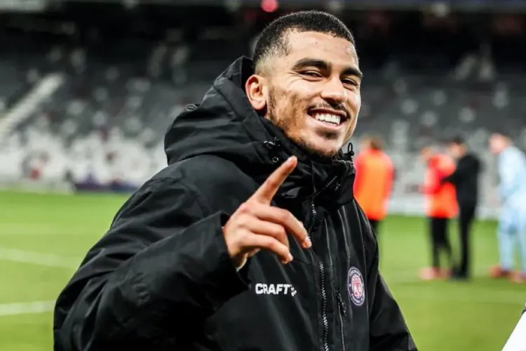 أبوخلال يرد على الإدعاءات الموجهة ضده