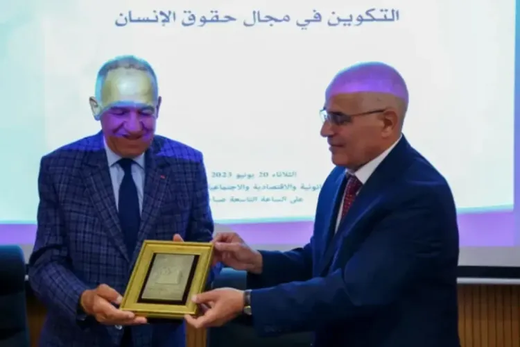 المديرية العامة للأمن الوطني وكلية العلوم القانونية والاقتصادية والاجتماعية أكدال يوقعان اتفاقية شراكة