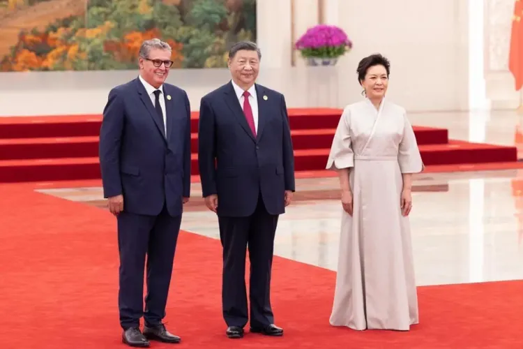 أخنوش يحضر حفل استقبال أقامه الرئيس الصيني شي جينغ بينغ على شرف المشاركين في منتدى التعاون الصيني - الافريقي