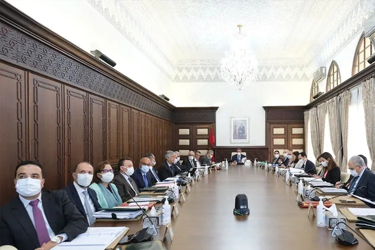 الحكومة تصادق على مشروع مرسوم متعلق بتحديد خدمات وزارة الشؤون الثقافية