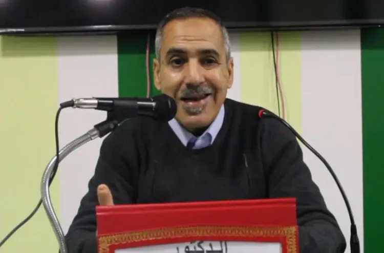 التغيير الاجتماعي وانعكاساته على دينامية العلاقات الأسرية" إصدار جديد للباحث ادريس بن العربي