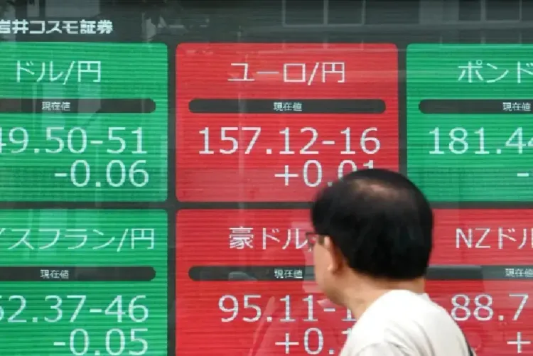 ارتفاع المؤشرات اليابانية مدعومة بتراجع الين