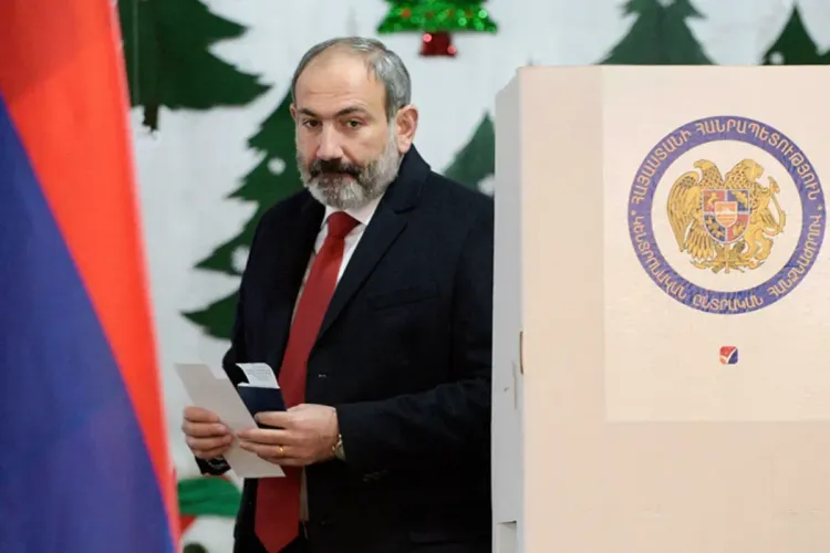 بعد قطيعة طويلة .. تركيا تجري مباحثات مع أرمينيا