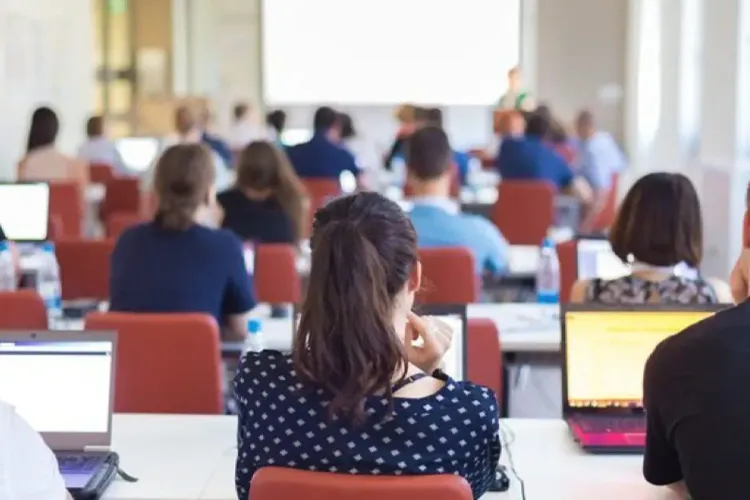 أستراليا: تفشي سلالة دلتا رغم العزل العام