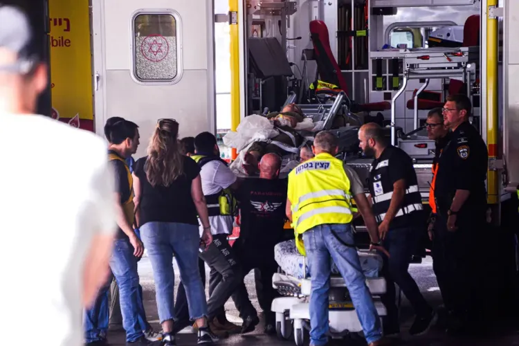 مصادر إعلامية إسرائيلية: عدد القتلى يرتفع إلى 800‎ شخص