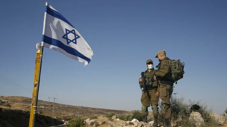 بنيران صديقة... مقتل ضابطين اسرائليين في غور الأردن