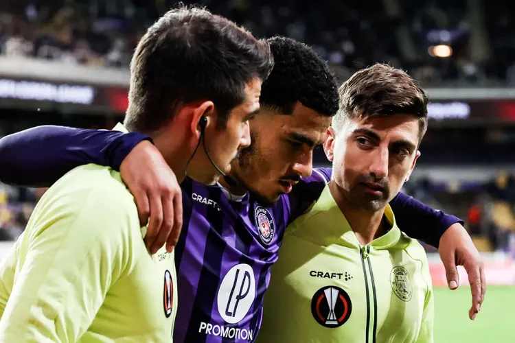 تولوز يعلن إصابة أبوخلال وغيابه لعدة أشهر