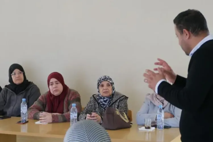 تنظيم لقاء تواصلي لبرنامج - شبابي... وراس مالي - بأصيلة