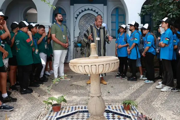 أطفال القدس يزورون مدينة شفشاون لاكتشاف فصول أخرى متميزة من تاريخ المغرب