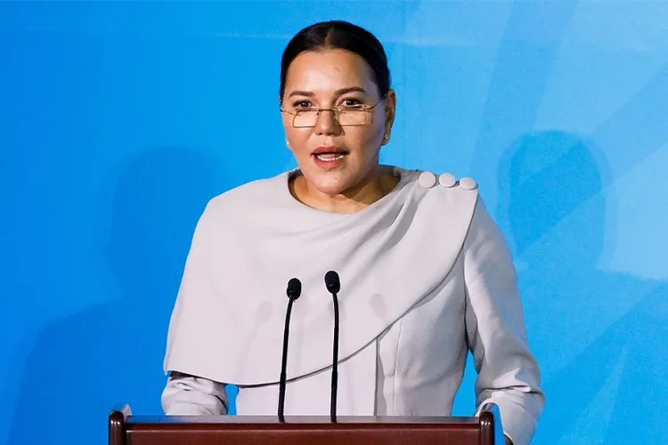 مؤتمر الأمم المتحدة الثالث للمحيطات.. صاحبة السمو الملكي الأميرة للا حسناء والرئيس الفرنسي إيمانويل ماكرون يترأسان بنيس قمة "إفريقيا من أجل المحيط"