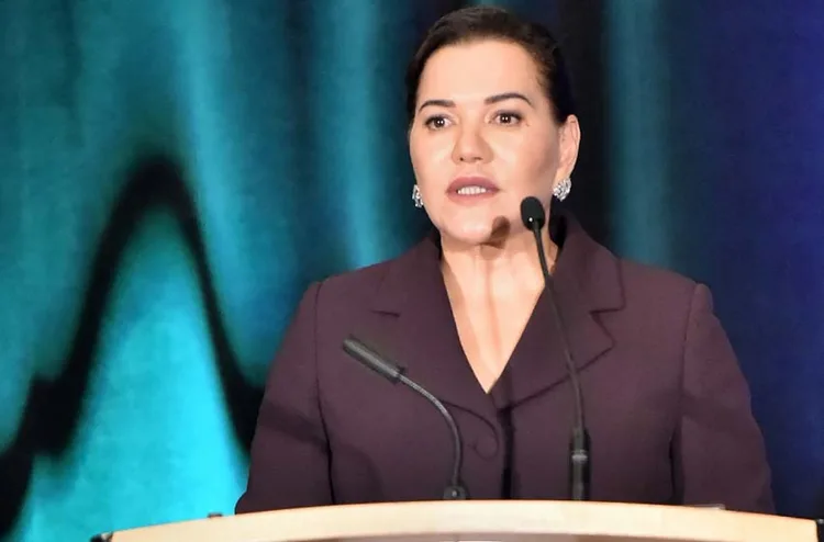 صاحبة السمو الملكي الأميرة للا حسناء تزور بباكو المؤسسة التعليمية "المجمع التربوي 132–134" في إطار مشروع التوأمة التربوية بين الرباط والعاصمة الأذربيجانية