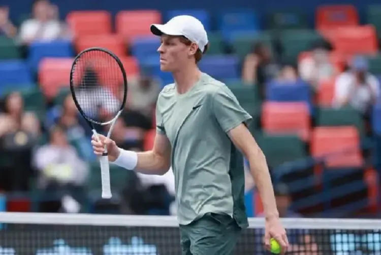 بطولة رولان غاروس لكرة المضرب.. الإيطالي سينر يبلغ الدور نصف النهائي