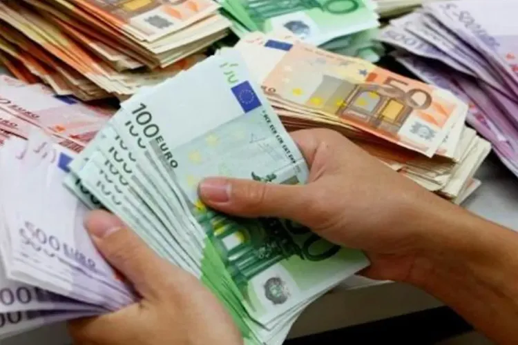 الاستثمارات المغربية بالخارج ... الرفع من السقف المسموح به إلى 200 مليون درهم