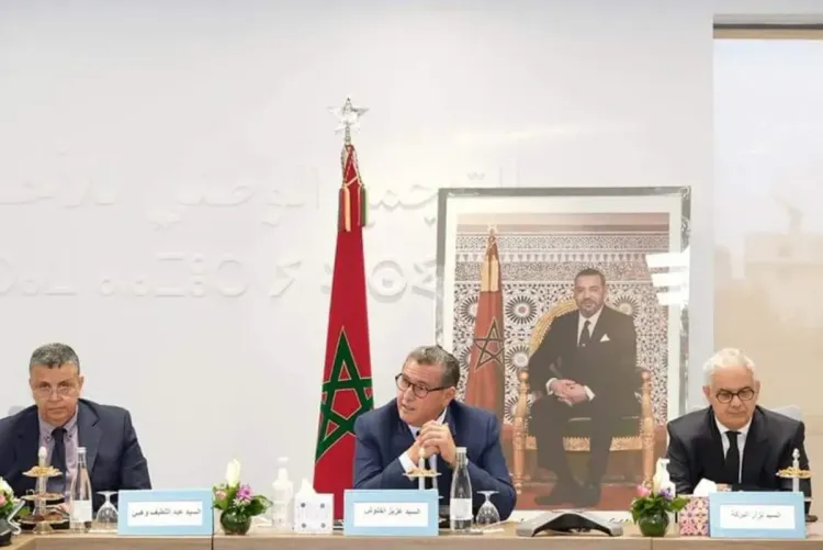 عزم الأغلبية الحكومية على الانكباب على الصعوبات الاجتماعية المستجدة