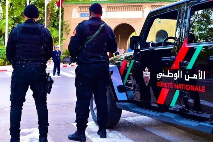 العيون.. توقيف شخص يشتبه بتورطه في إعداد ورشة لصناعة القوارب المطاطية المخصصة لعمليات الهجرة السرية