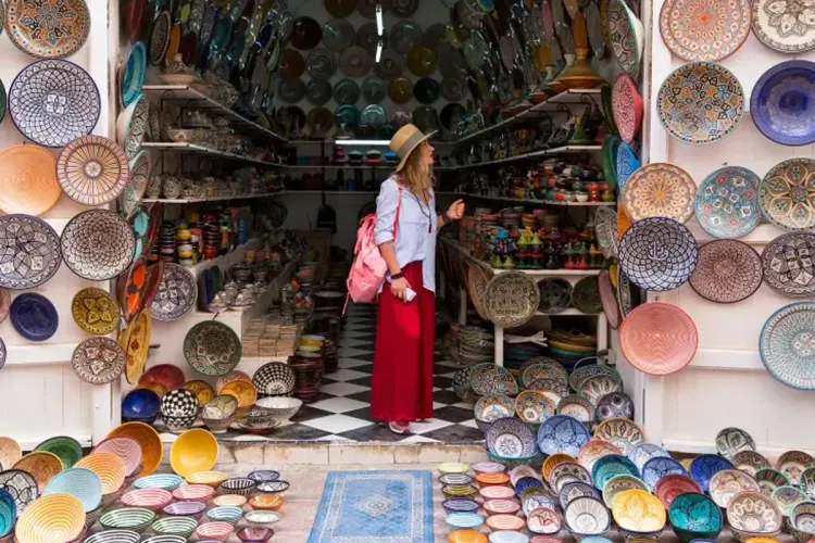 الإيرادات السياحية بالمغرب ترتفع ب 17 في المئة