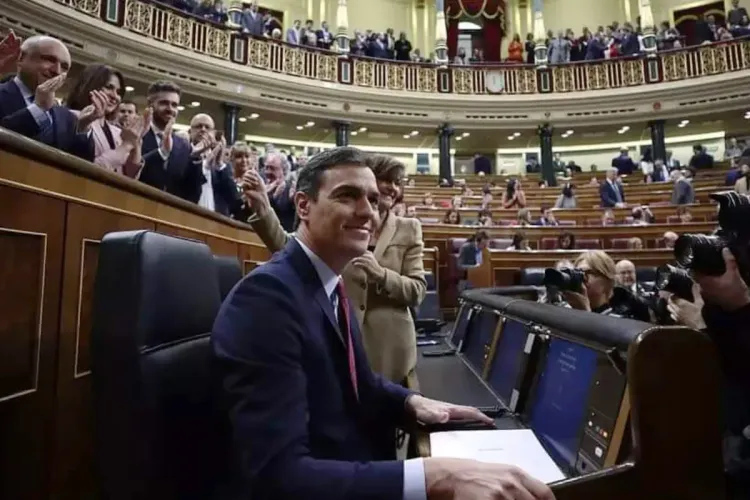 البرلمان الإسباني يرفض بأغلبية ساحقة حجب الثقة من حكومة سانشيز