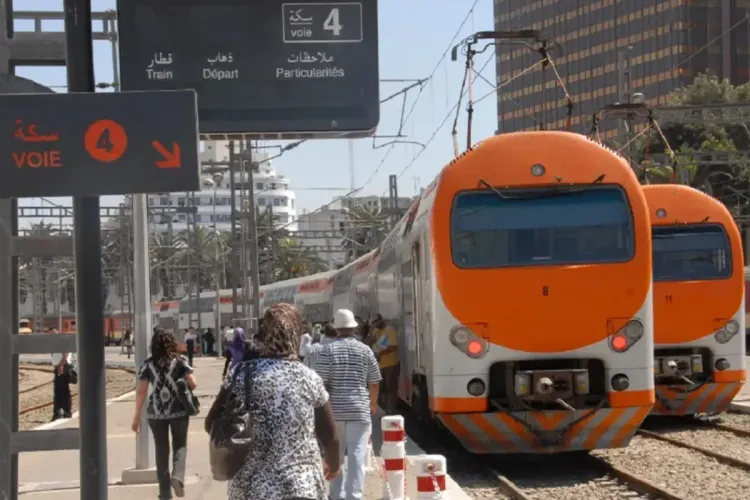 البنك الأوروبي للاستثمار والمكتب الوطني للسكك الحديدية يوقعان عقد تمويل بقيمة 200 مليون أورو