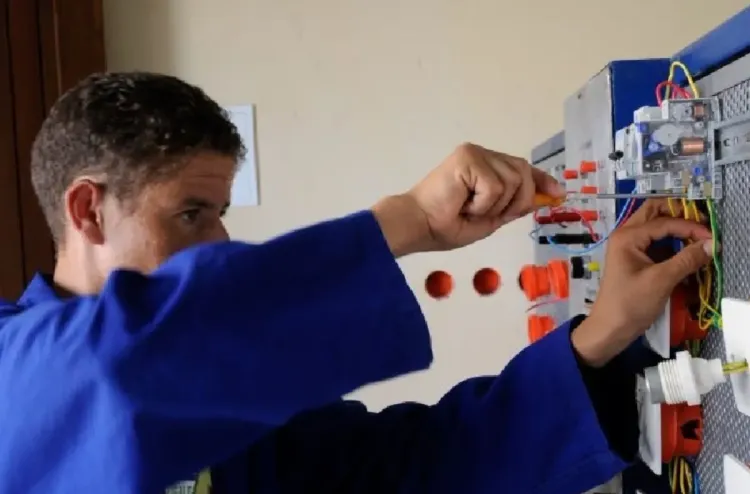 التعلم المستمر والقابلية للتكيف وفهم ديناميات سوق الشغل ركائز أساسية في مسارات الشباب المهنية (لقاء)