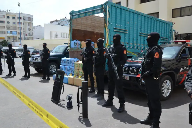 أمن كلميم يوقف خمسة أشخاص يشتبه في تورطهم في التهريب الدولي للمخدرات