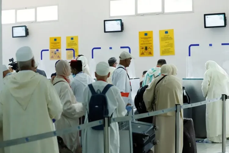 الحج 1444: وفد الحجاج المكفوفين يتجه إلى الديار المقدسة