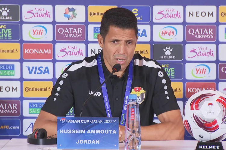 عموتة: المنتخب الاردني يخوض النهائي غدا أمام قطر بطموح التتويج باللقب