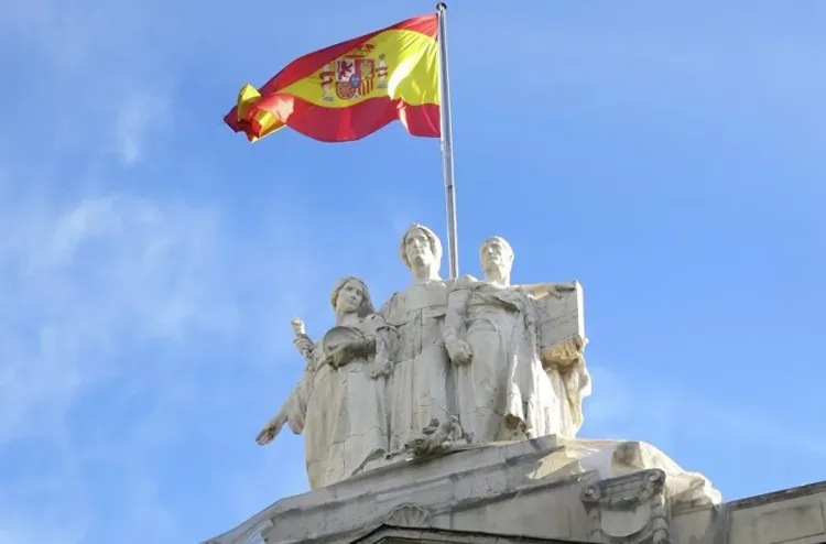 إسبانيا.. الحكم على مهرب جزائري بالسجن ثلاث سنوات