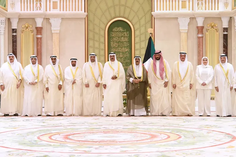 الحكومة الكويتية الجديدة تؤدي اليمين الدستورية