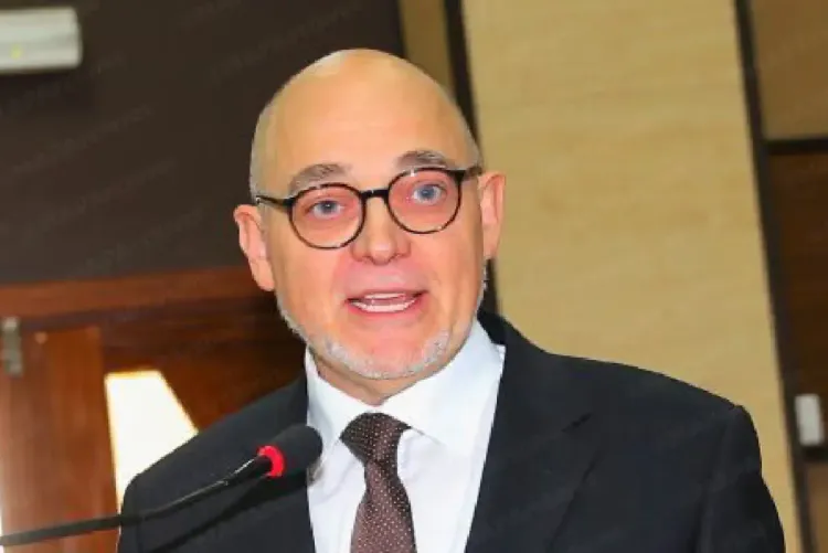 جلالة الملك يوظف قيادته من أجل إنقاذ الأرواح في غزة (جان ماري هيدت)