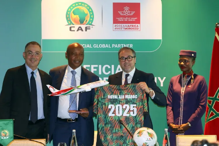 الدارالبيضاء.. الخطوط الملكية المغربية "شريك دولي رسمي" للكونفدرالية الإفريقية لكرة القدم