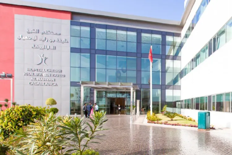 الدار البيضاء.. مستشفى الشيخ خليفة يجري أول عملية جراحية بواسطة روبوت