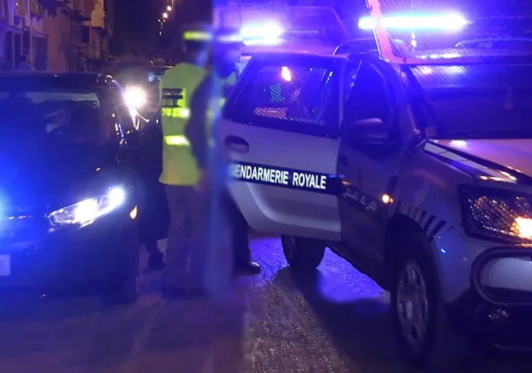 القليعة.. عناصر الدرك الملكي تضطر لاستعمال السلاح الوظيفي في إطار الدفاع الشرعي عن النفس لصد عملية هجوم واقتحام لمركز الدرك الملكي في محاولة للاستيلاء على الأسلحة الوظيفية