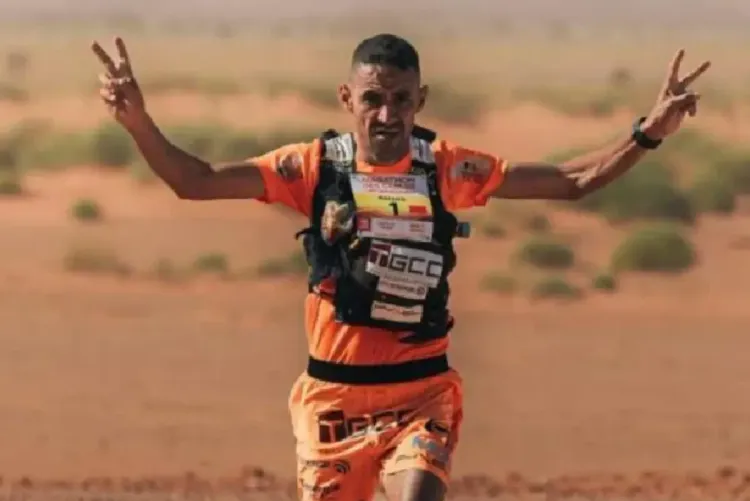 الدورة الـ 39 لماراطون الرمال.. رشيد المرابطي يفوز بالمرحلة الخامسة