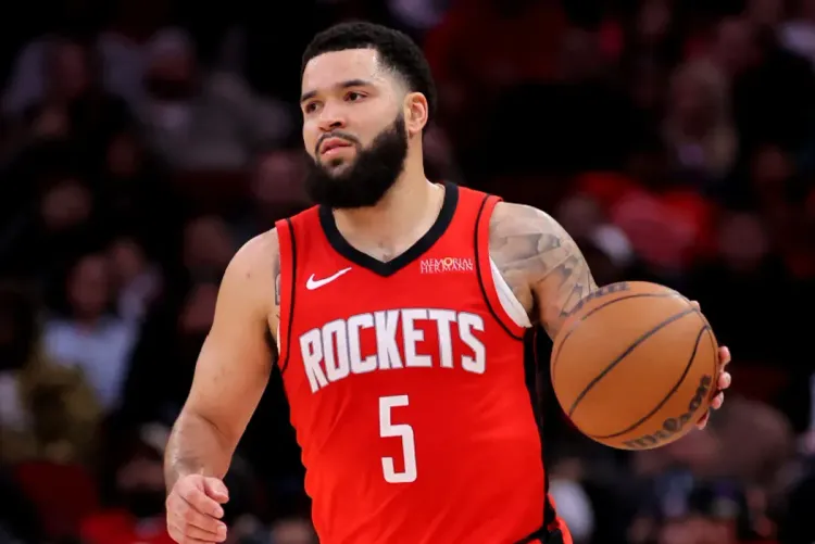 الدوري الأمريكي لكرة السلة.. لاعب ارتكاز هيوستن فانفليت رئيسا لرابطة اللاعبين