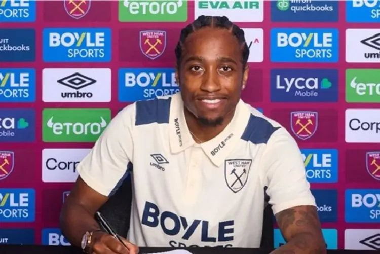 الدوري الإنجليزي لكرة القدم.. وست هام يونايتد يتعاقد مع المدافع ووكر بيترز