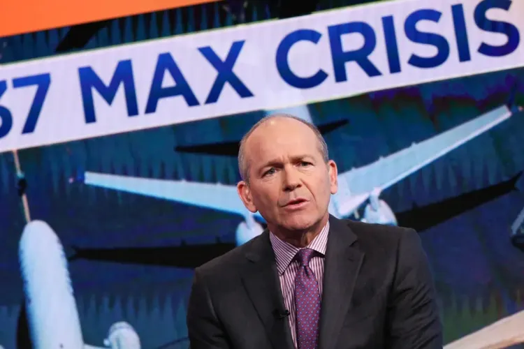 استقالة الرئيس التنفيذي لبوينغ عقب سلسلة حوادث