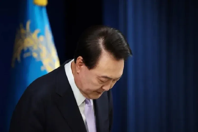 الرئيس الكوري السابق يغادر حزبه قبيل انتخابات مبكرة