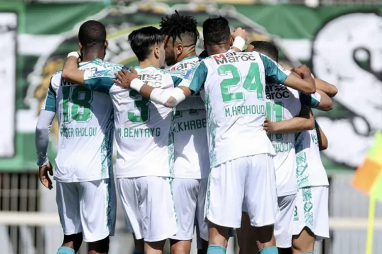 الرجاء الرياضي يعلن توصله إلى حل لملفات نزاعاته