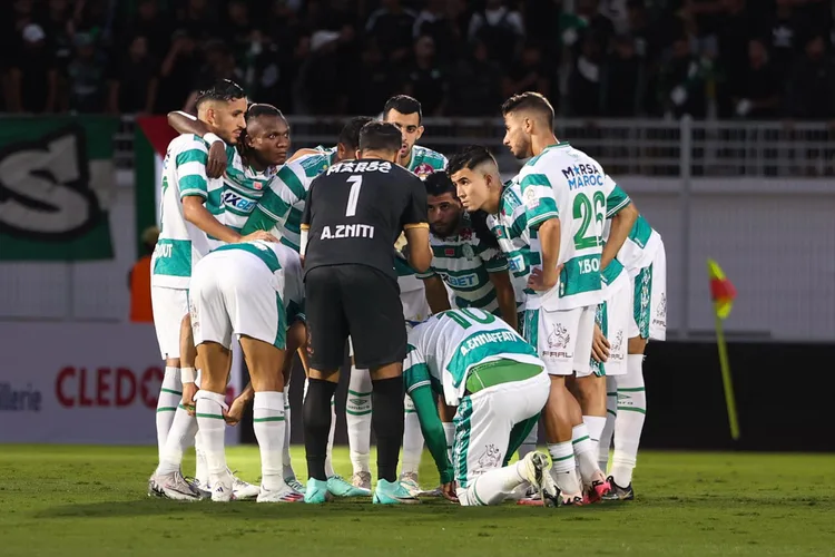 البطولة الاحترافية: الرجاء الرياضي.. تغييرات على مستوى القيادة وموسم مليء بالتحديات