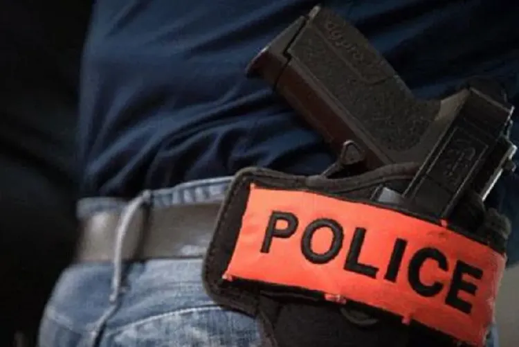 الريصاني .. مفتش شرطة يضطر لاستخدام سلاحه الوظيفي لتحييد خطر صادر عن شخص عر ض أمن المواطنين وسلامة عناصر الشرطة لاعتداء وشيك (مصدر أمني)