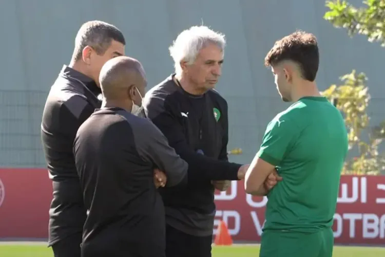 وحيد خاليلوزيتش يبرز أسباب غياب عبد الصمد الزلزولي