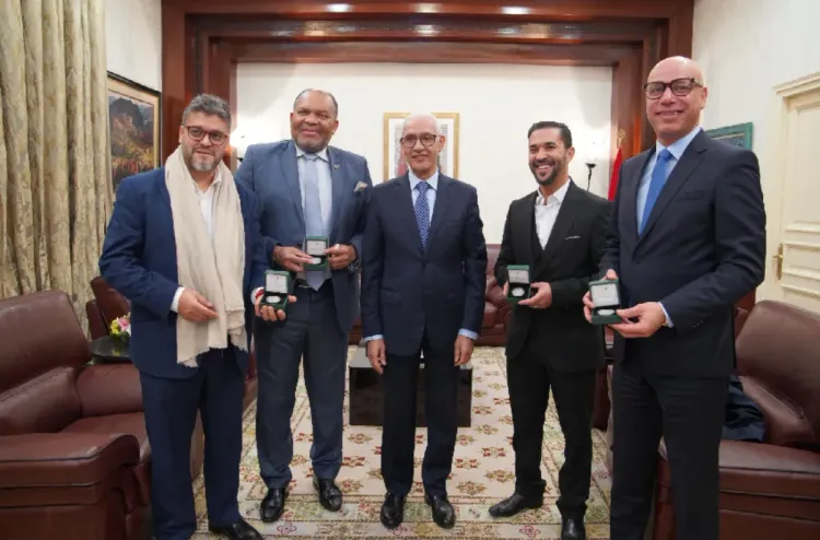 السيد الطالبي العلمي يجري مباحثات مع رئيس وأعضاء برلمان جهة بروكسيل –العاصمة