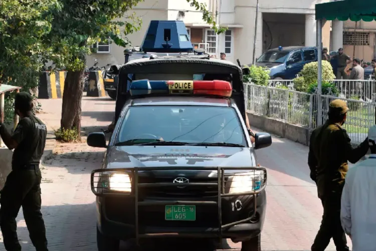 باكستان .. تفكيك شبكة كبيرة للاحتيال الإلكتروني واعتقال 149 شخصا